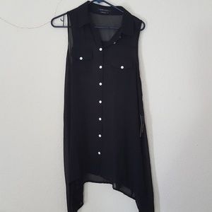 NWT🌟BCBG Maxazria Button Up blouse